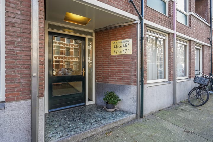 Photo 22 of Jan van Nassaustraat 45-A