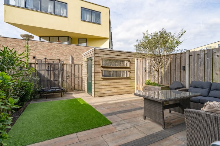 Foto 21 van Louise Hardenbergsingel 9