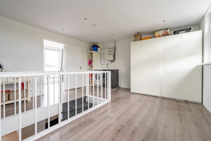 Foto 36 van Louise Hardenbergsingel 9