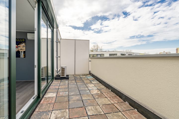 Foto 40 van Louise Hardenbergsingel 9