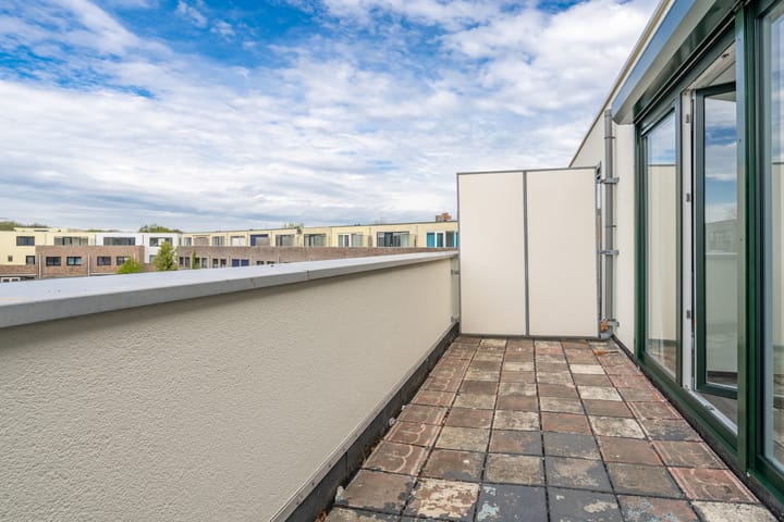 Foto 41 van Louise Hardenbergsingel 9