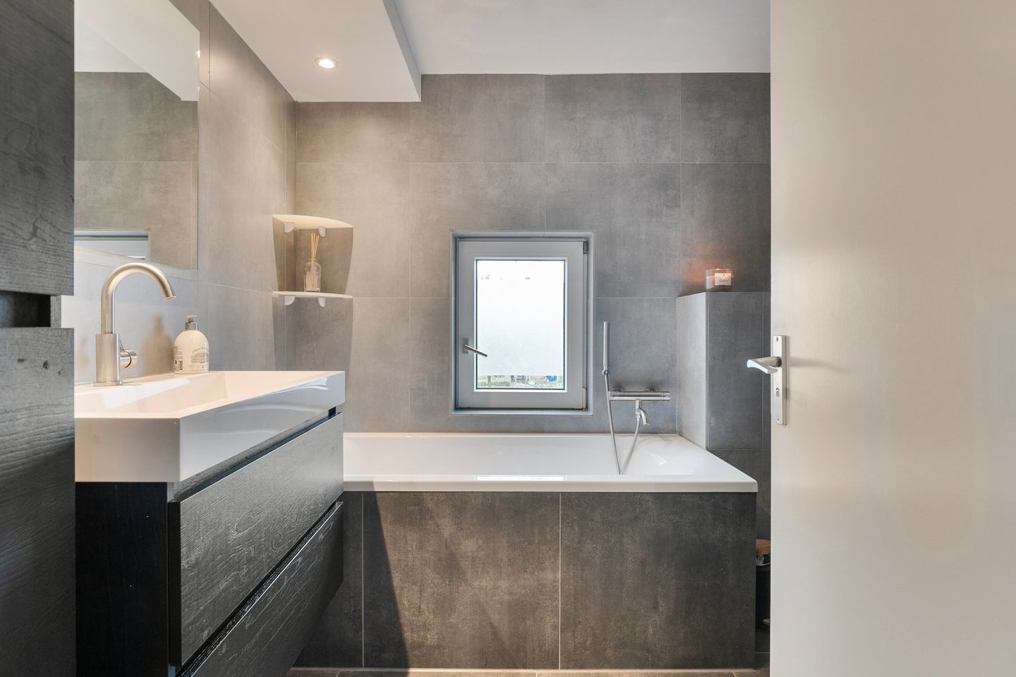 Photo 10 of Michiel de Ruyterweg 71