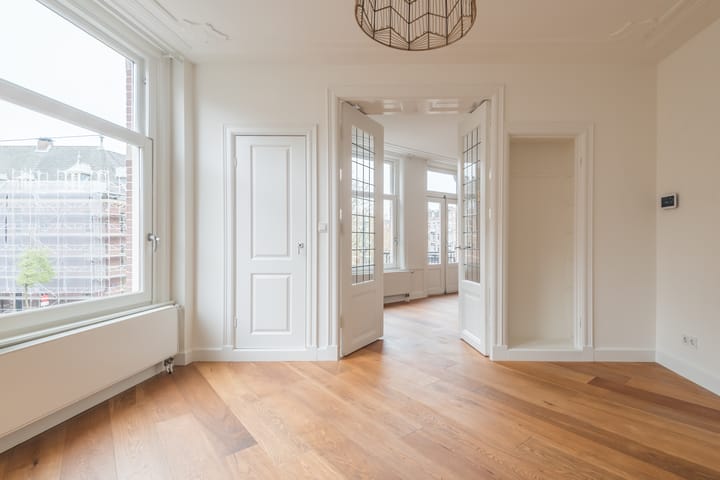 Foto 2 van Staringplein 2-2