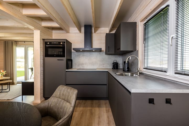 Foto 16 van Westdorperstraat 37-303