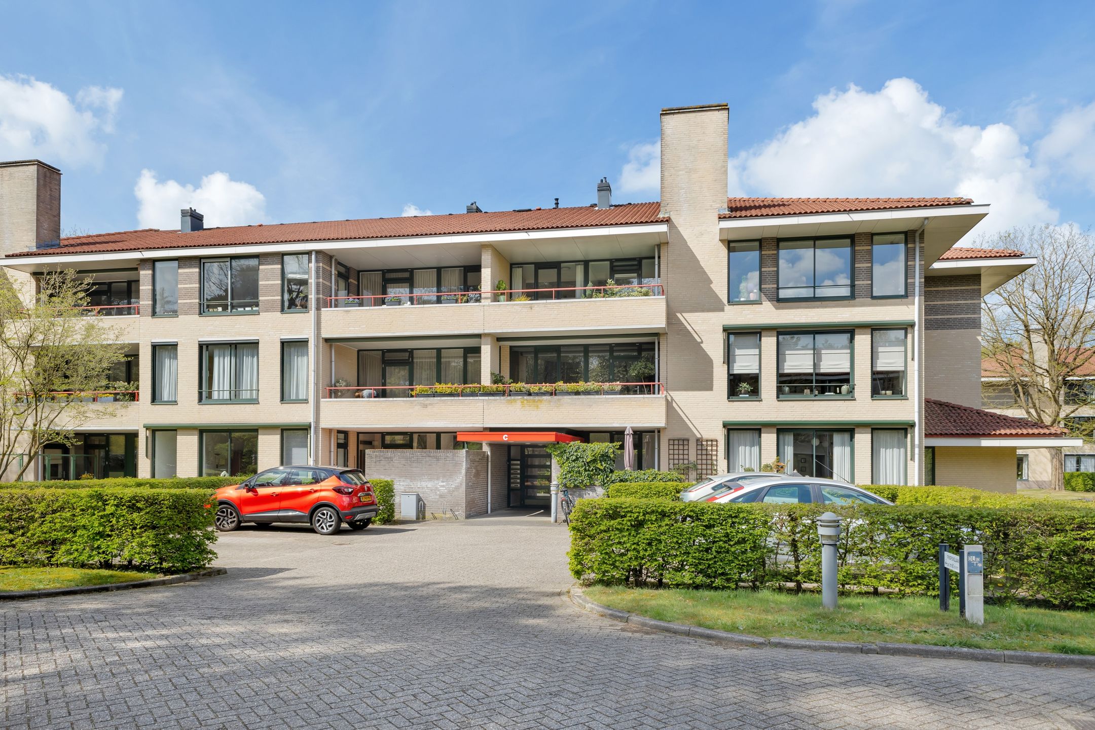 Foto 12 van Finsponglaan 48