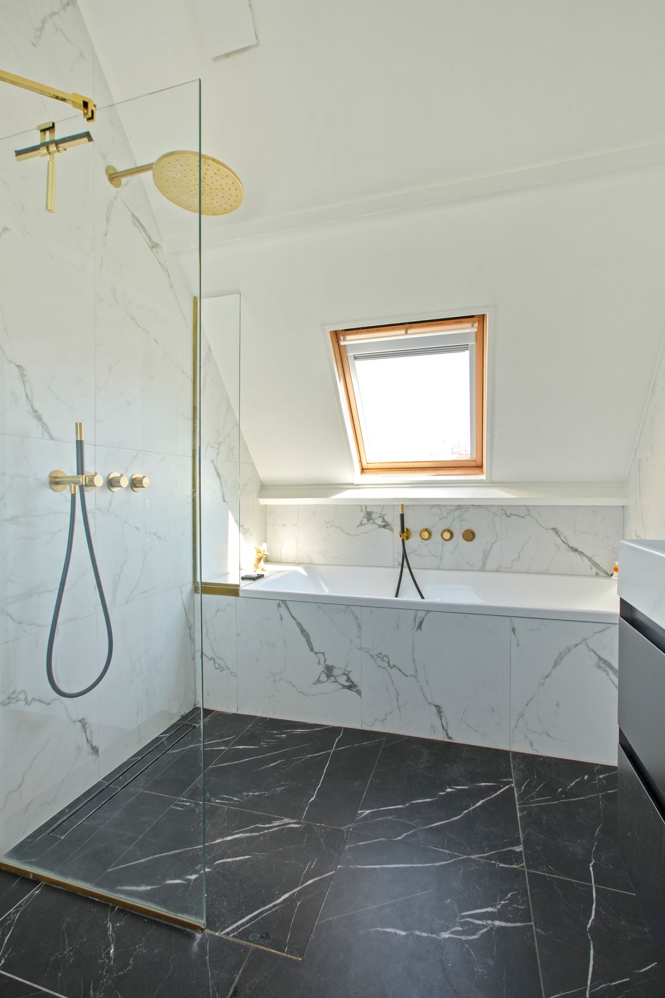 Foto 33 van Kronenburgerstraat 7