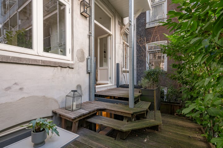 Foto 38 van Van Oldenbarneveldtplein 11-H