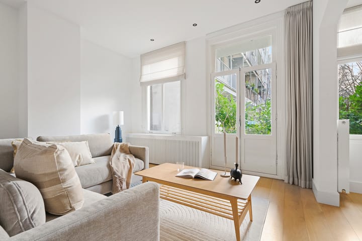 Foto 9 van Van Oldenbarneveldtplein 11-H