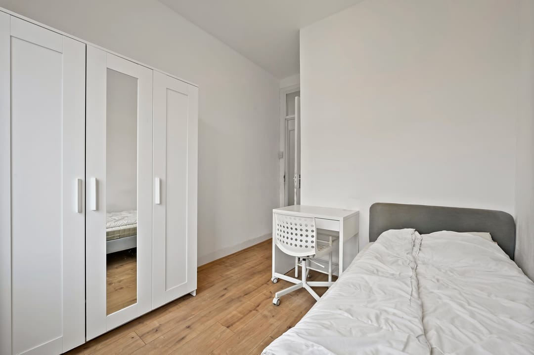 Foto 16 van De Genestetlaan 82