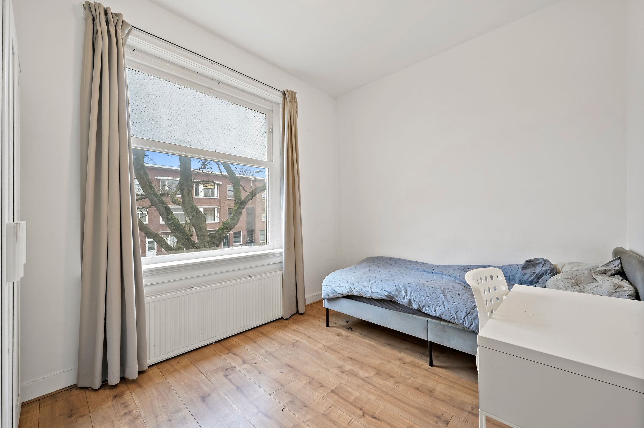 Foto 21 van De Genestetlaan 82