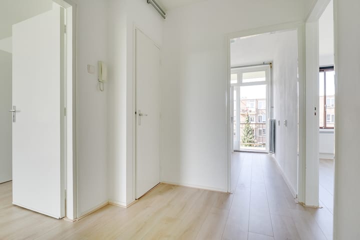 Photo 6 of Van Bijnkershoeklaan 267