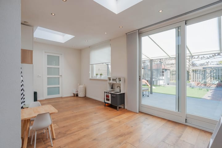 Foto 5 van Van Bronckhorststraat 76