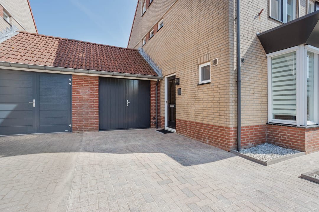 Foto 8 van Van Bronckhorststraat 76