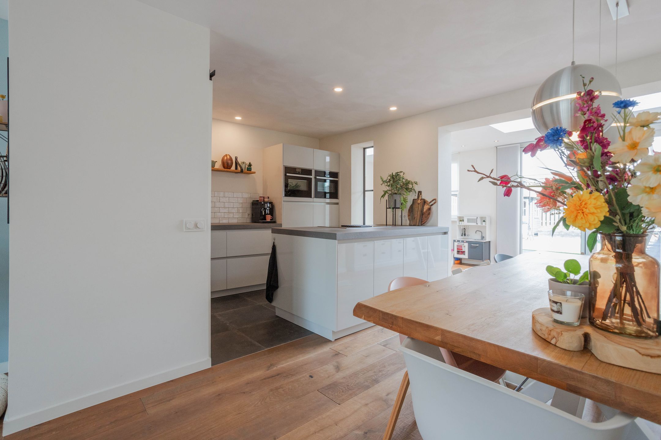 Foto 15 van Van Bronckhorststraat 76