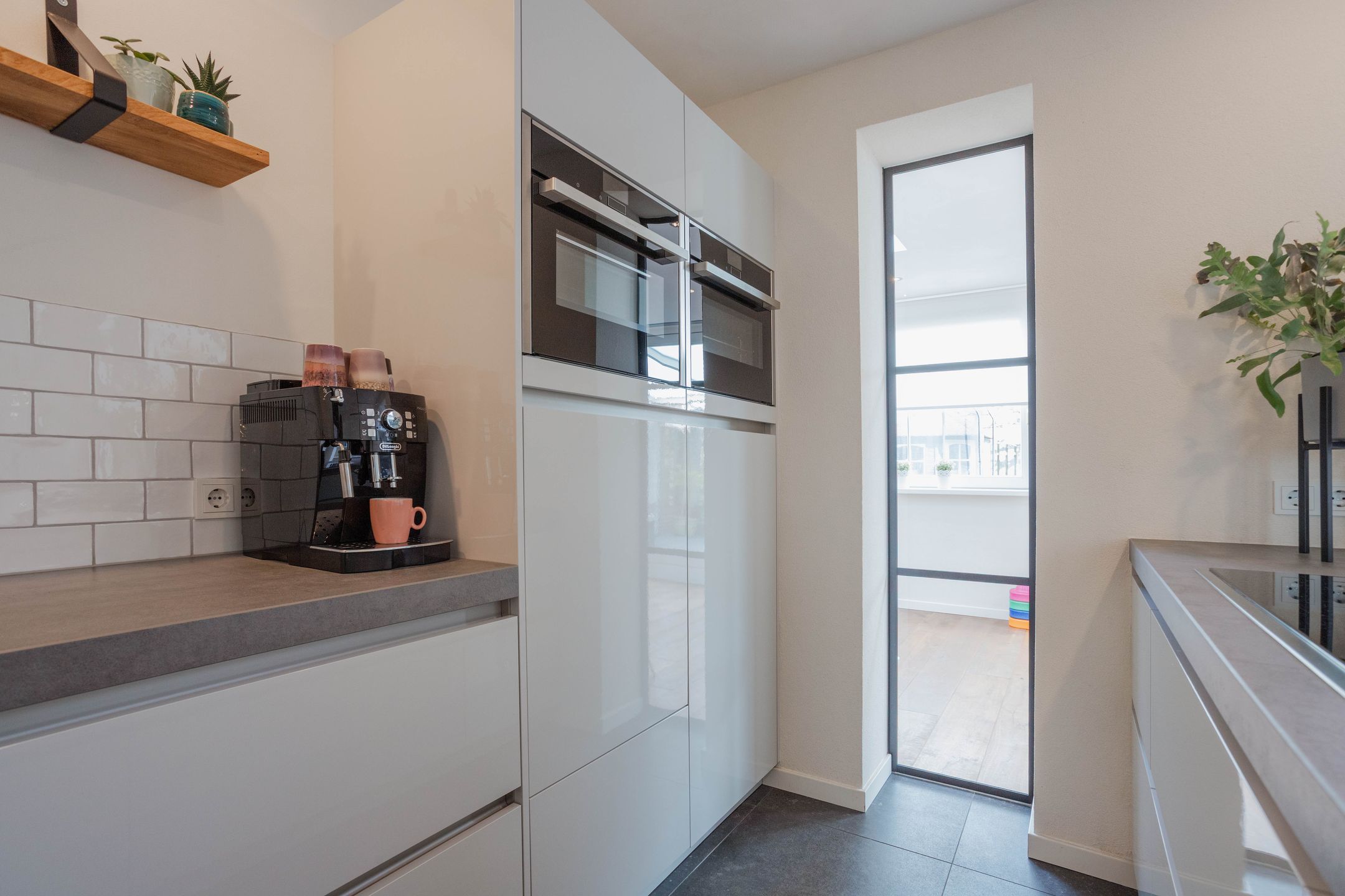 Foto 18 van Van Bronckhorststraat 76