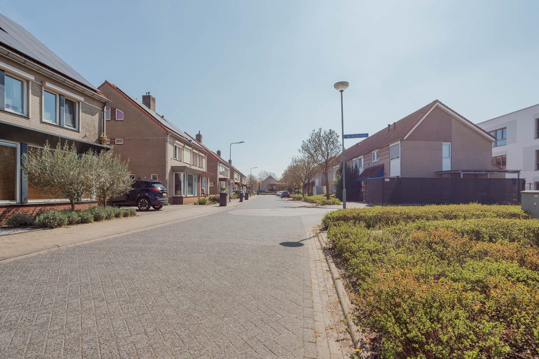 Foto 61 van Van Bronckhorststraat 76