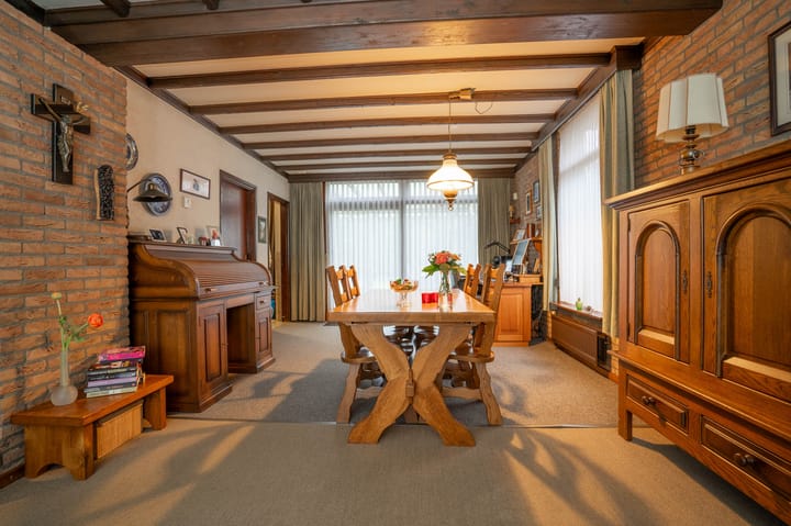 Foto 12 van Duinroosstraat 46