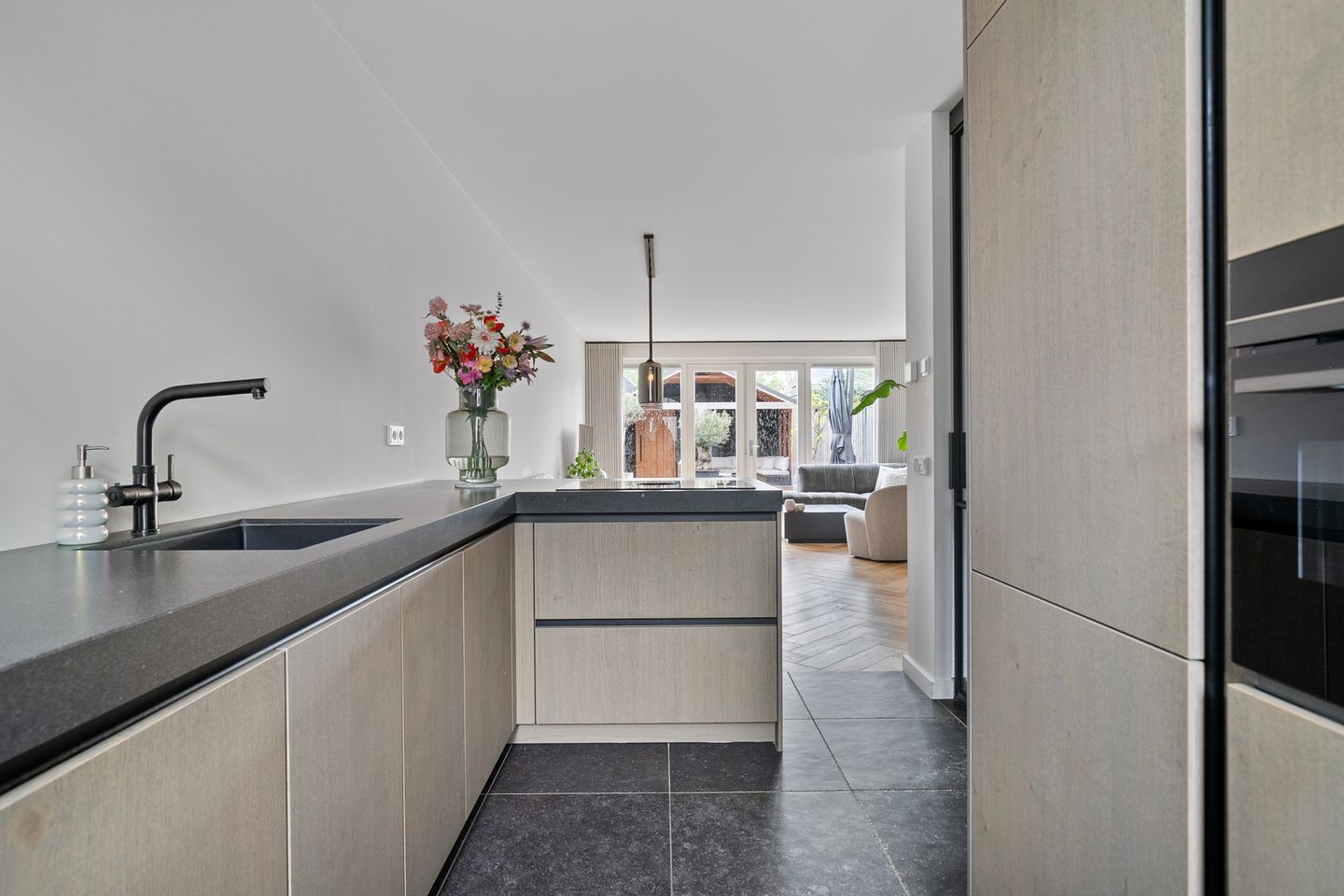 Photo 4 of Havenkade 30