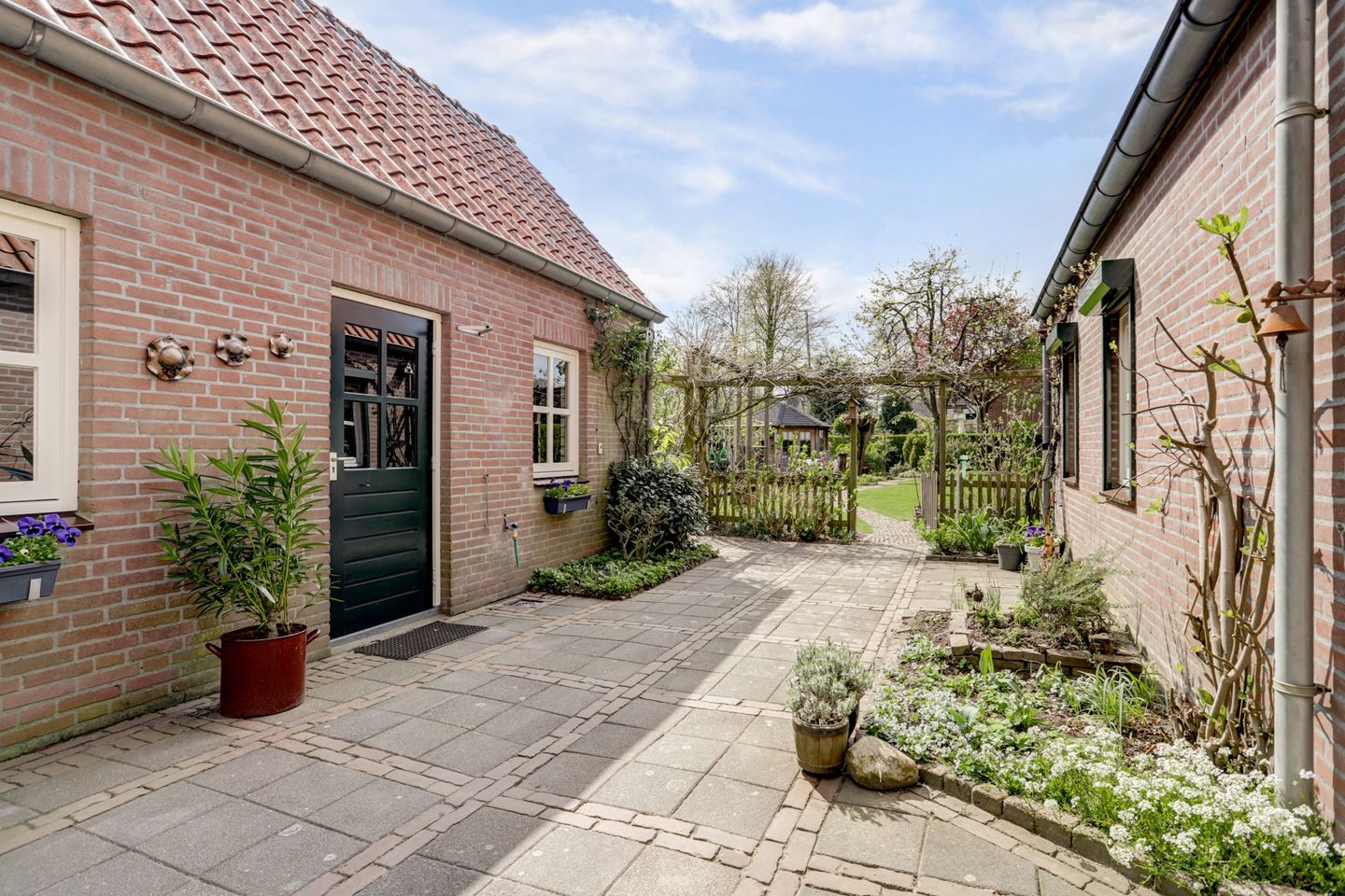 Foto 40 van Flinkert 5