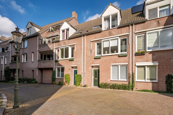 Foto 1 van Arsenaalplein 9