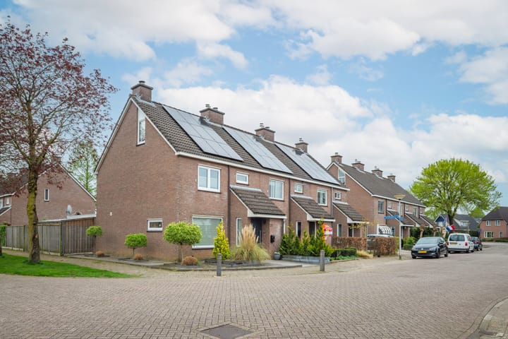 Foto 2 van Erve Smedinck 23