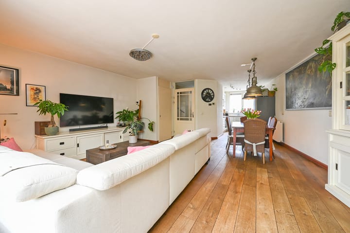 Foto 8 van Trezoriersdreef 65