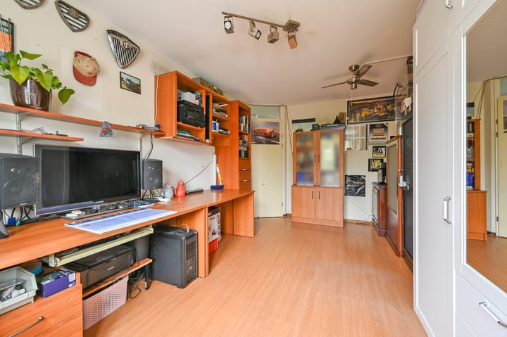 Foto 26 van Trezoriersdreef 65