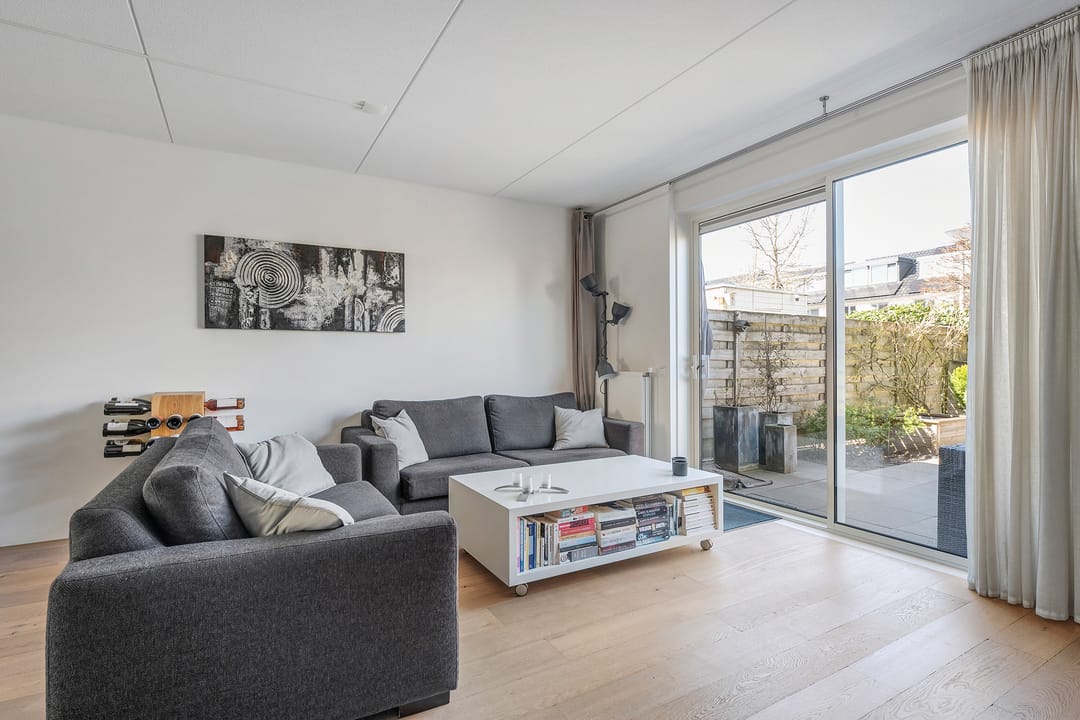 Photo 16 of Benthuislaan 8