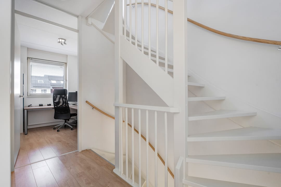 Photo 17 of Benthuislaan 8