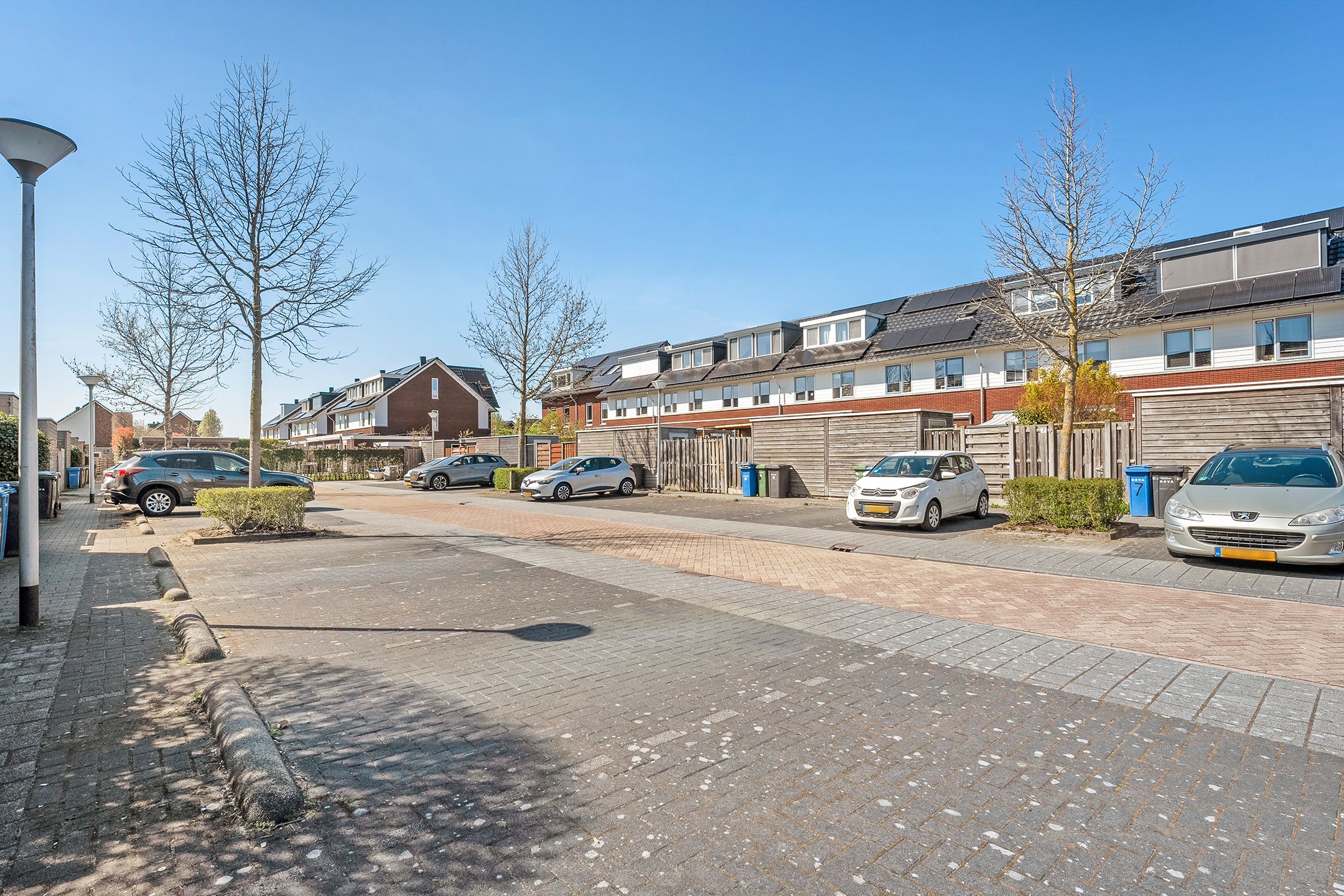 Photo 36 of Benthuislaan 8