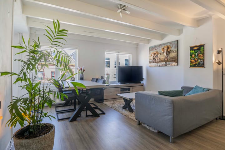 Foto 3 van Emmastraat 52-2