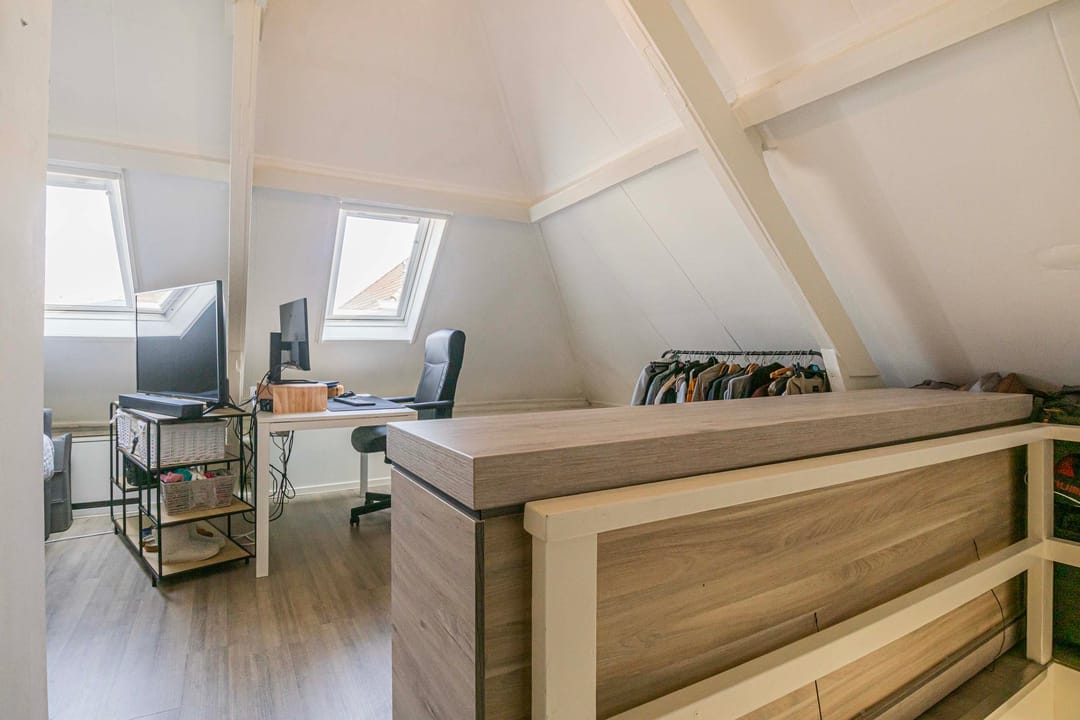 Foto 11 van Emmastraat 52-2