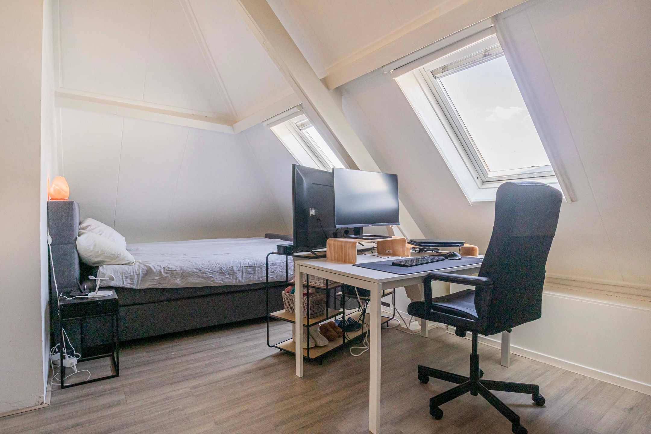 Foto 12 van Emmastraat 52-2