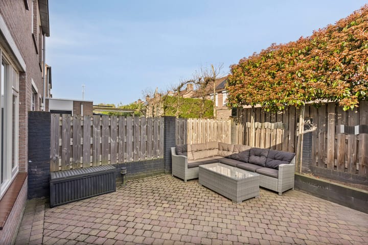 Foto 26 van Bartenweg 10