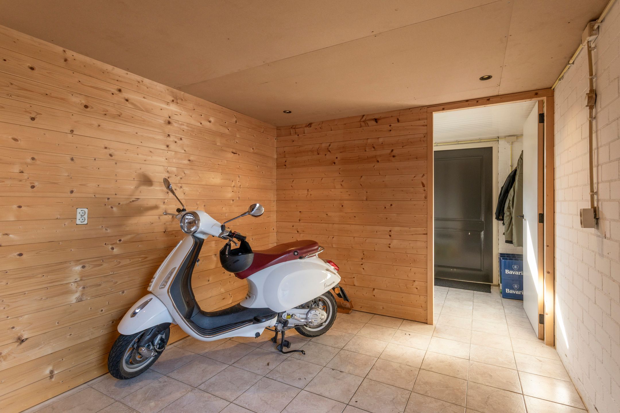 Foto 30 van Bartenweg 10