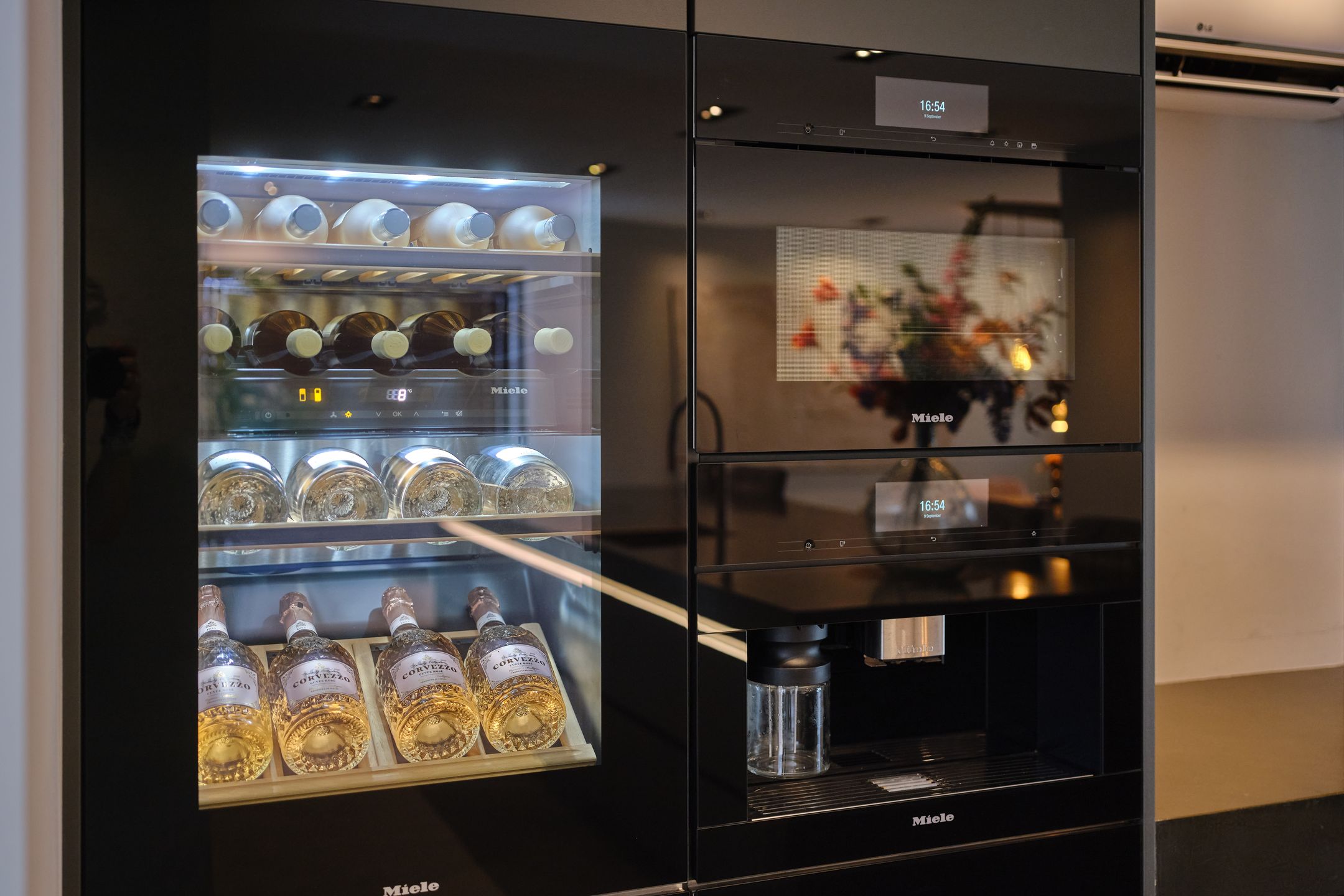 Foto 12 van Tongerenseweg 47