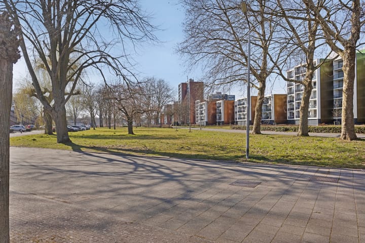 Foto 35 van Weezenhof 5152