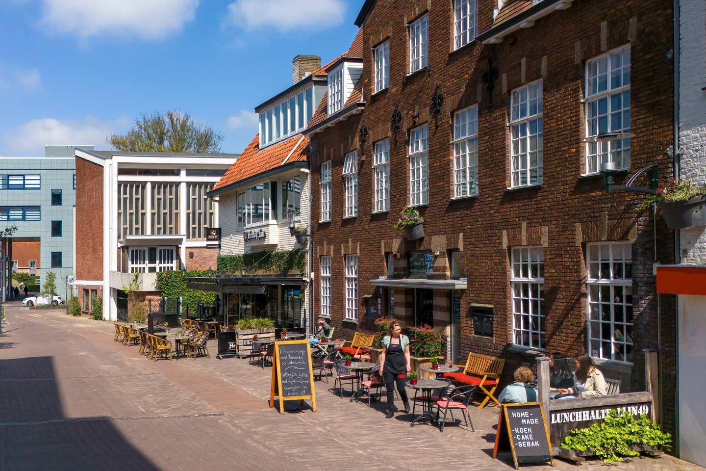 Bekijk foto 1 van Hellestraat 49