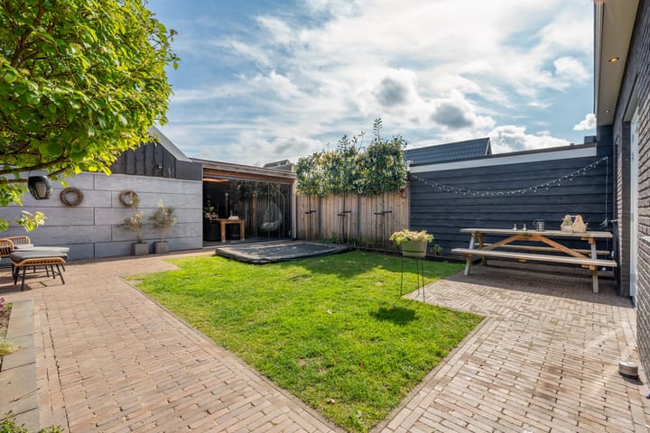 Foto 22 van Marijkelaan 42