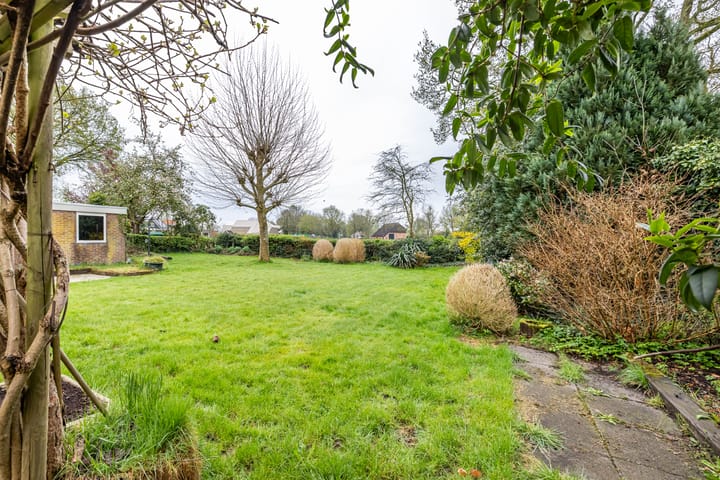 Foto 33 van Dorpsstraat 18