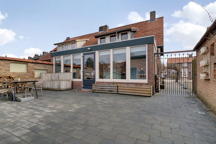 Foto 42 van Torenstraat 12