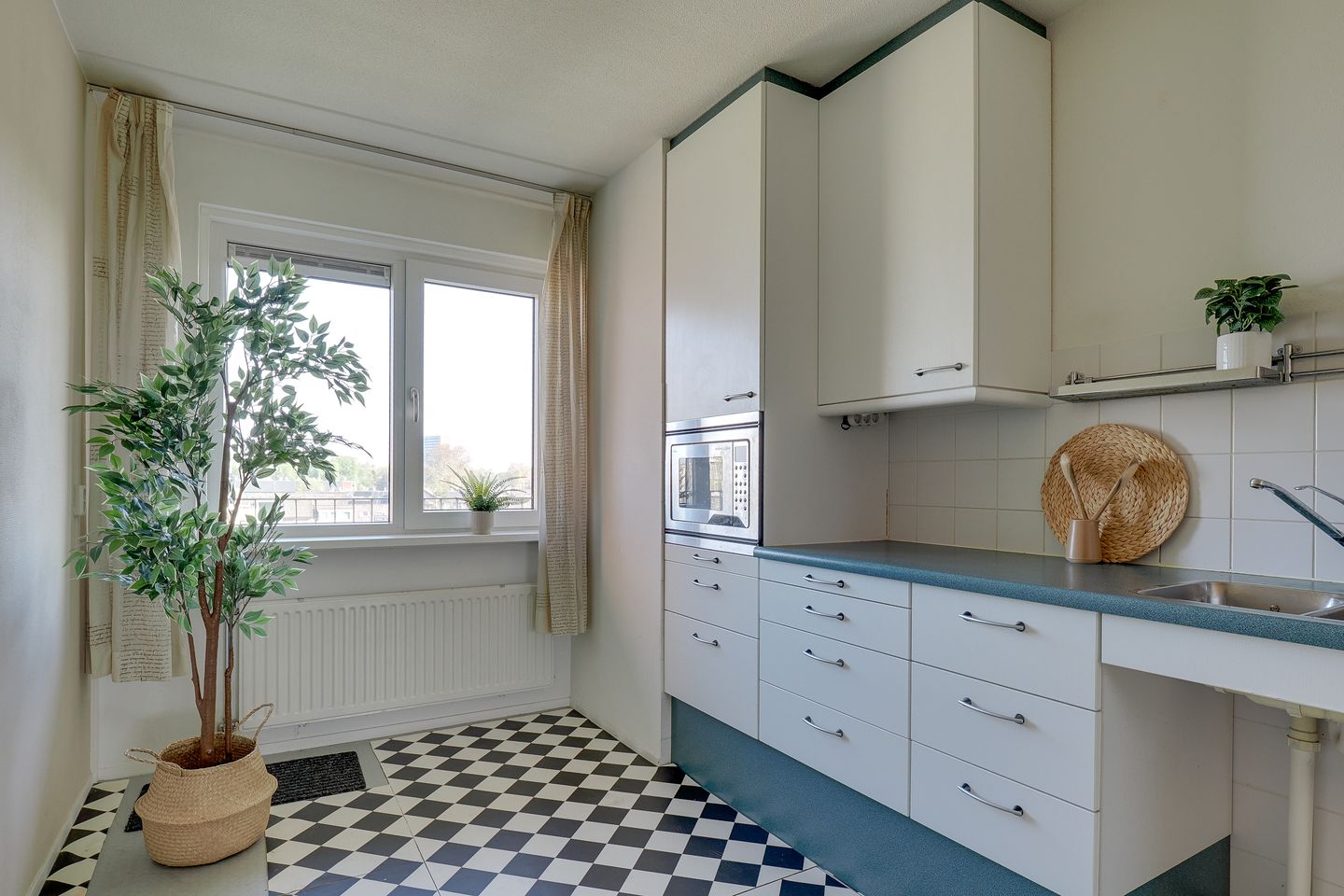 Photo 20 of Gazellestraat 156