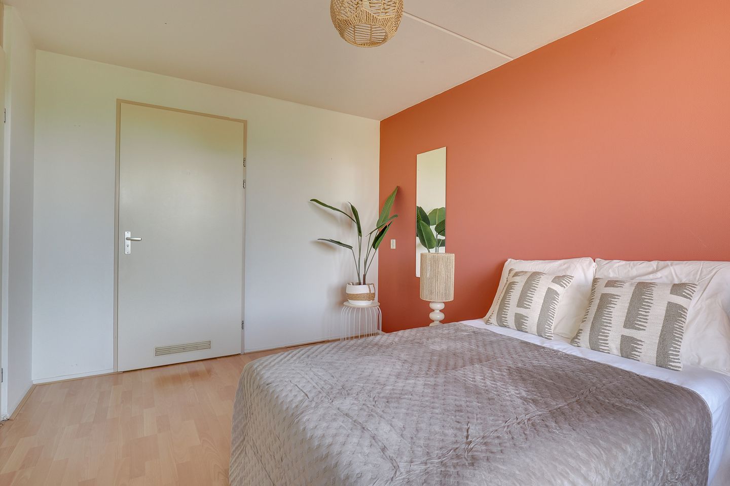 Photo 25 of Gazellestraat 156