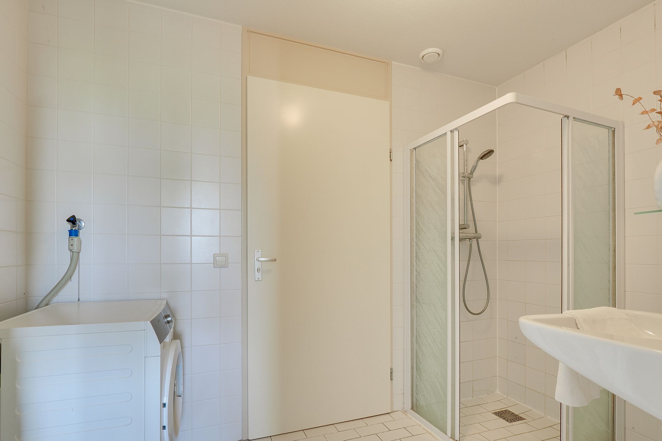 Photo 27 of Gazellestraat 156