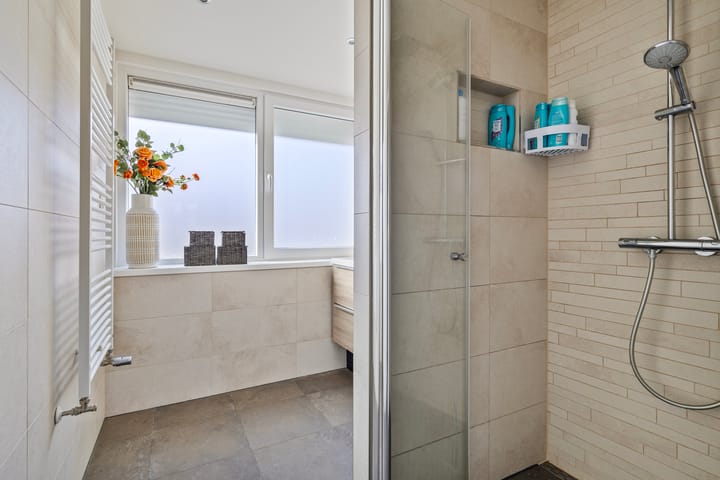 Foto 14 van Burg v Roijenstr Oost 198