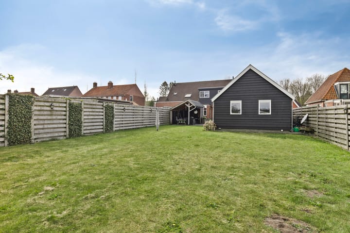 Foto 26 van Burg v Roijenstr Oost 198