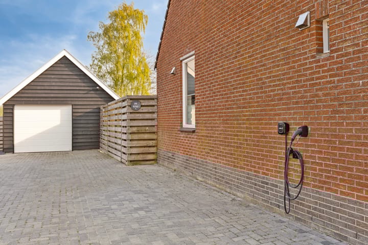 Foto 30 van Burg v Roijenstr Oost 198