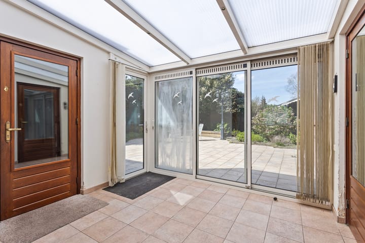 Foto 10 van Hugo van der Goesstraat 1