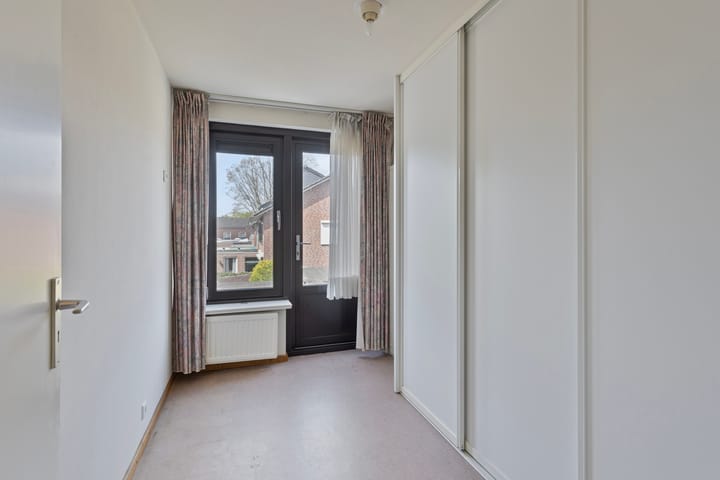 Foto 18 van Hugo van der Goesstraat 1