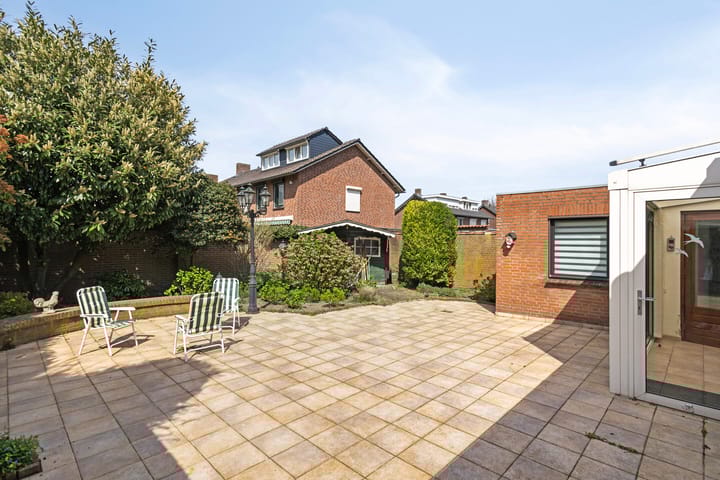 Foto 21 van Hugo van der Goesstraat 1